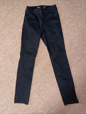 NWOT Women’s High-Rise Black Old Navy Wow Straight Leg Jeans